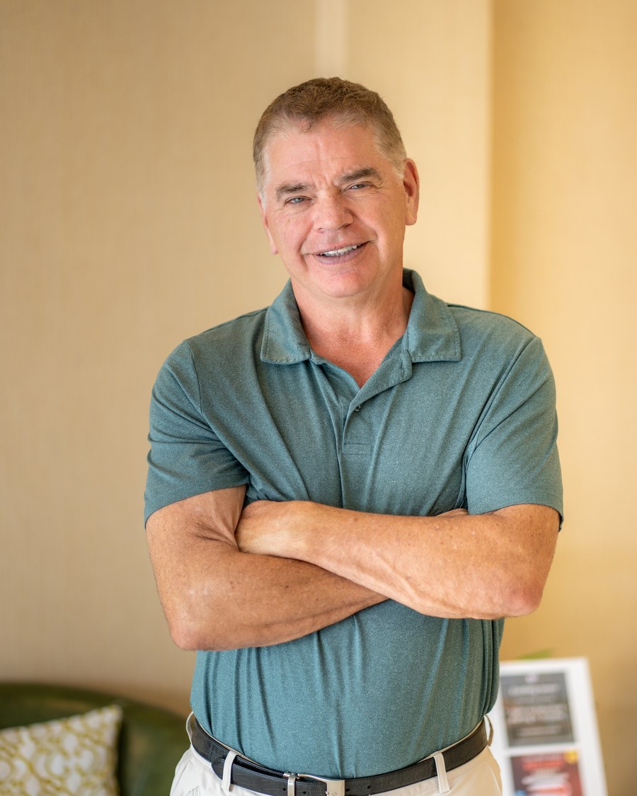 Dr. Michael Ackland